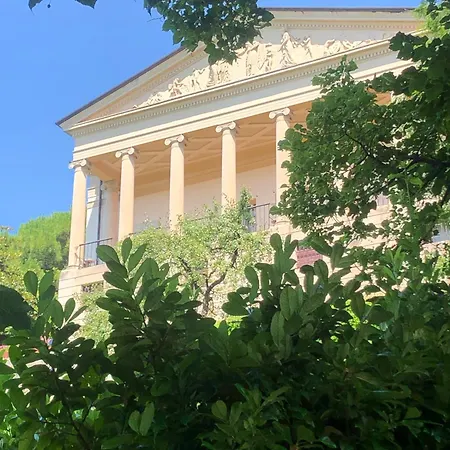 Luminosa Per Viaggiatori 3* Конельяно